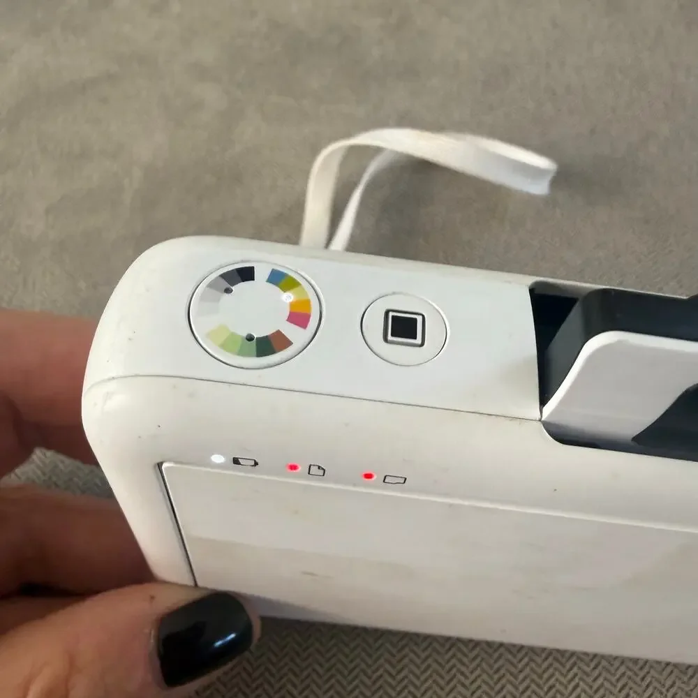 Polaroid Snap POLSP01W Instant Digital Camera Printer White ZINK Tested Power